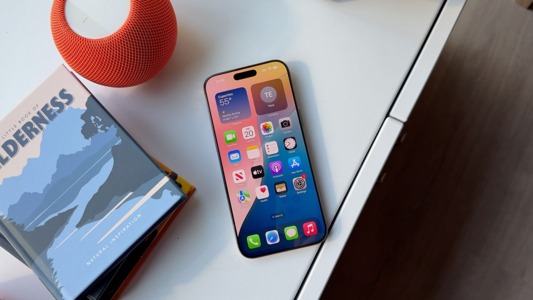 iOS 18 触屏失灵,iPhone 用户集体大吐槽